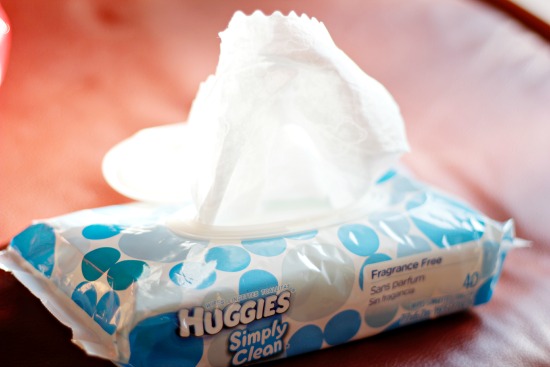 Huggies wipes simply clean