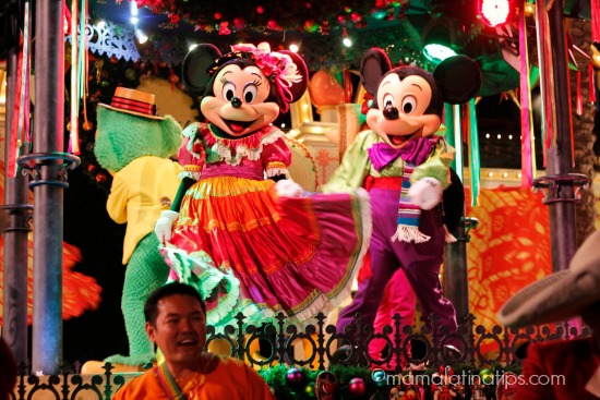 Mickey y Minnie en Disney ¡Viva Navidad!