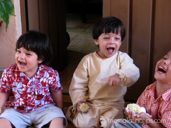 kids Laughing by Mamalatinatips.com