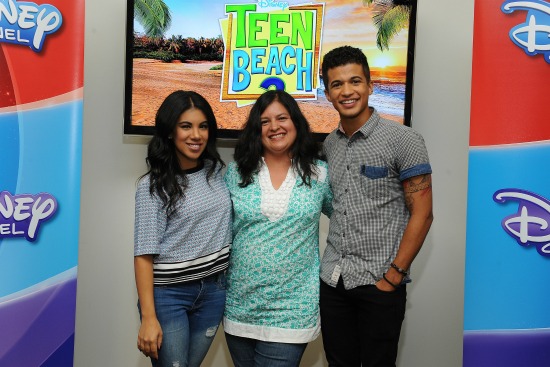 Chrissie Fit, Silvia Martinez and Jordan Fisher - Teen Beach 2 - mamalatinatips.com