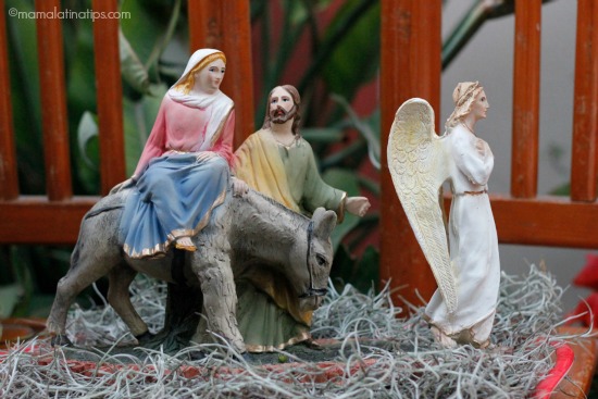 Estatuas de los peregrinos, José, María y un ángel