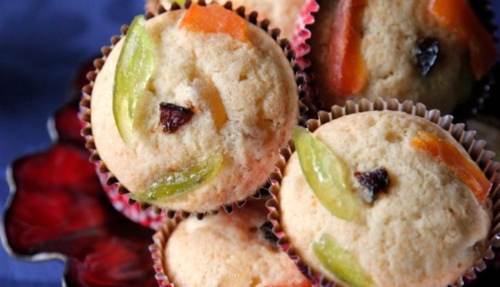 Three Kings Day Cupcakes with Candied Fruit