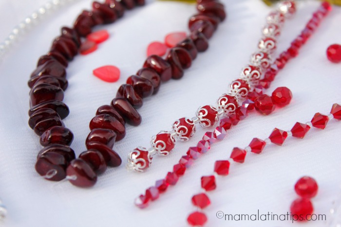 red beads - mamalatinatips.com