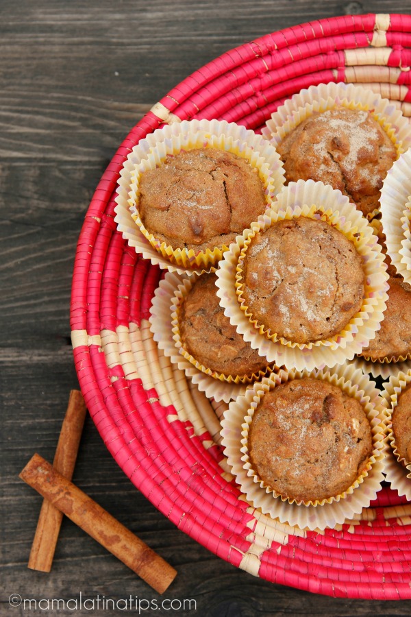 panquecitos integrales de manzana y fresa - mamalatinatips.com