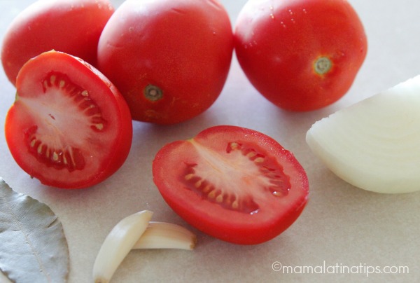 Tomatoes, onion and garlic - mamalatinatips.com