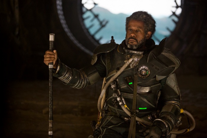 Forest Whitaker in Rogue One: A Star Wars Story - mamalatinatips.com