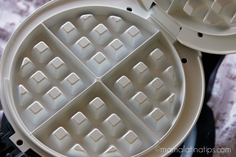 Ceramic interior of cooks waffle maker - mamalatinatips.com