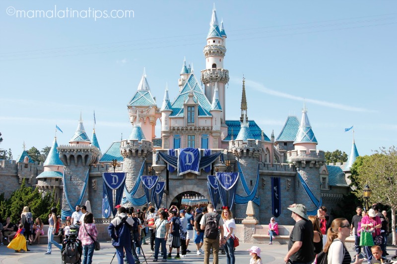 El Castillo de la Bella Durmiente en Disneylandia