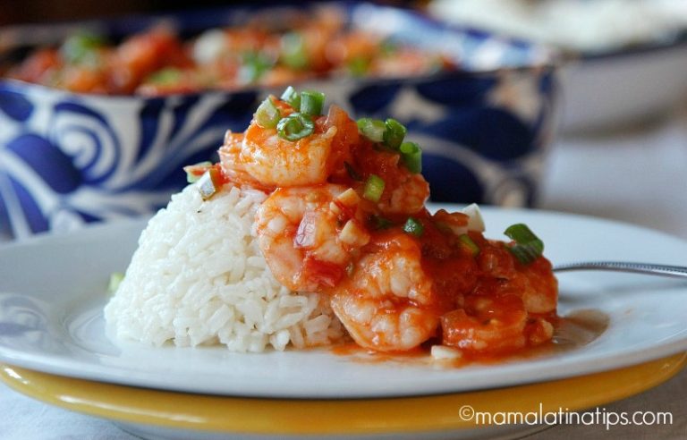 Shrimp in beer sauce with white rice by mamalatinatips.com