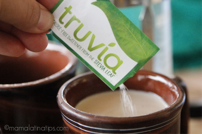 Café con Leche Mexicano • Mama Latina Tips
