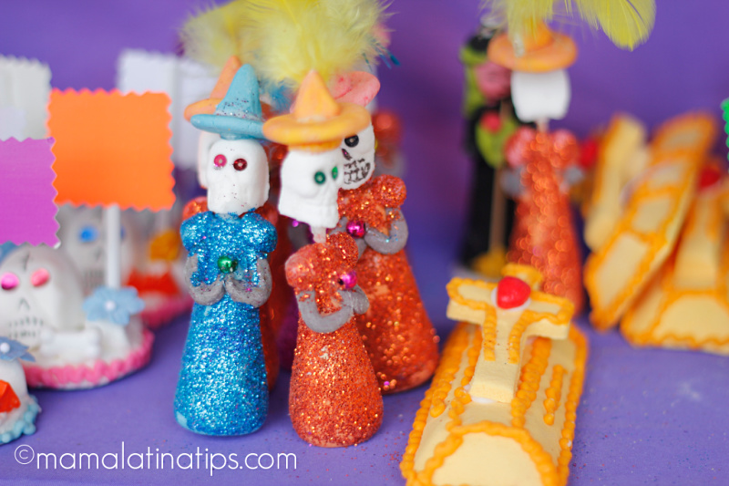 Figuras de alfeñique de Día de Muertos