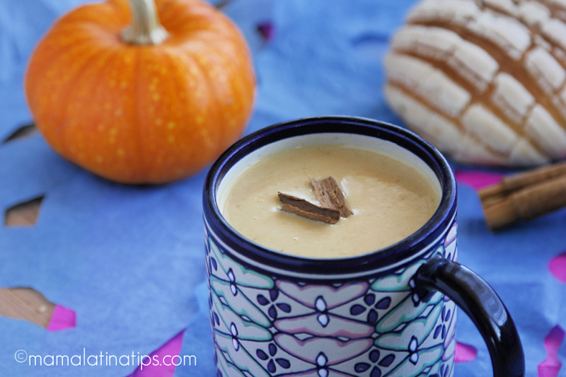 Pumpkin atole with conchas