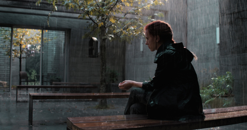 Scarlet Johannson (Black Widow) sit in a bench, scene from Avengers Endgame movie
